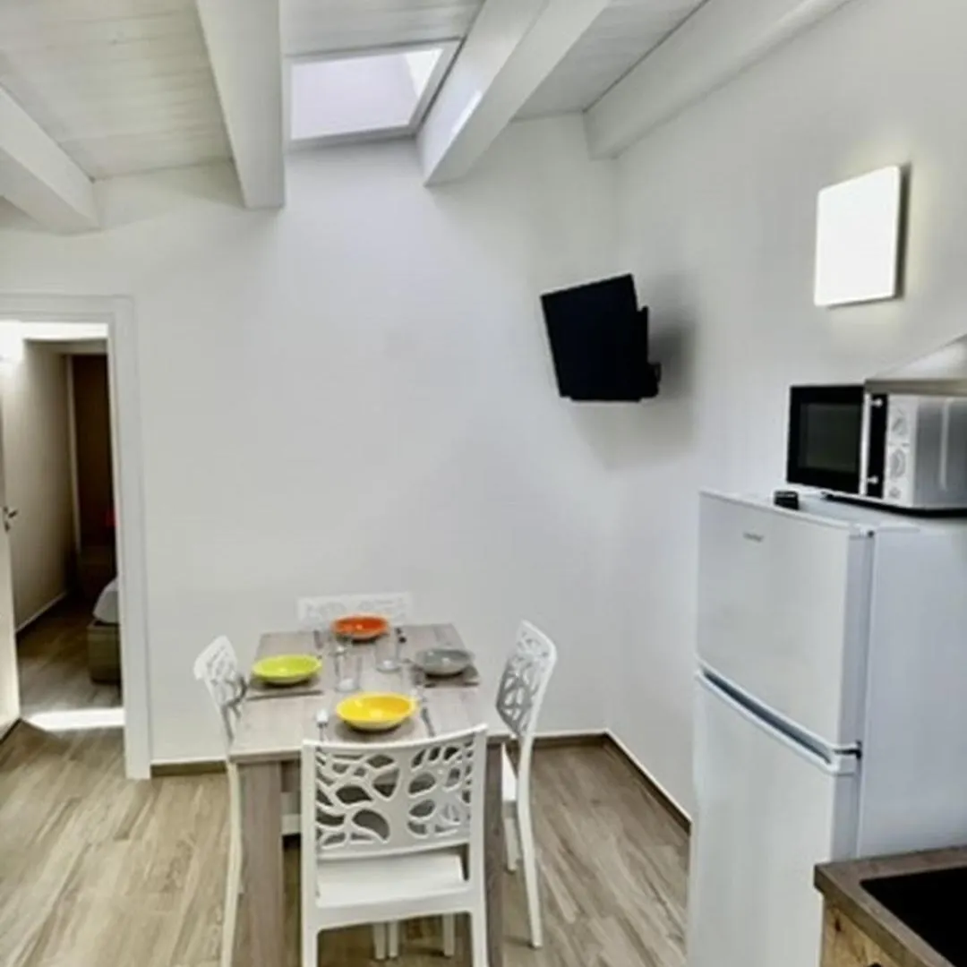 Terrasini Center Apartments Italy