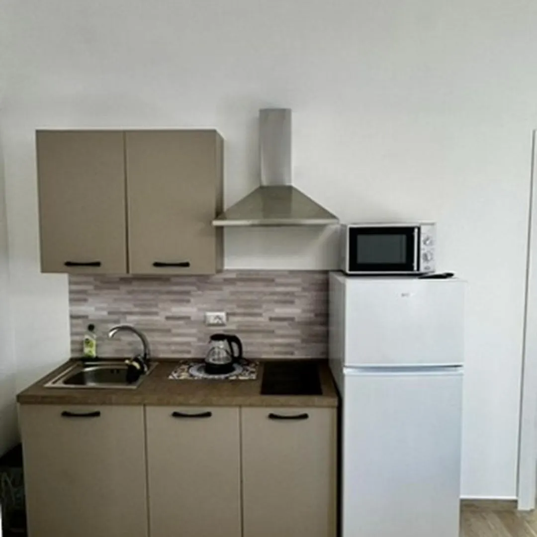 Terrasini Center Apartments 0*,