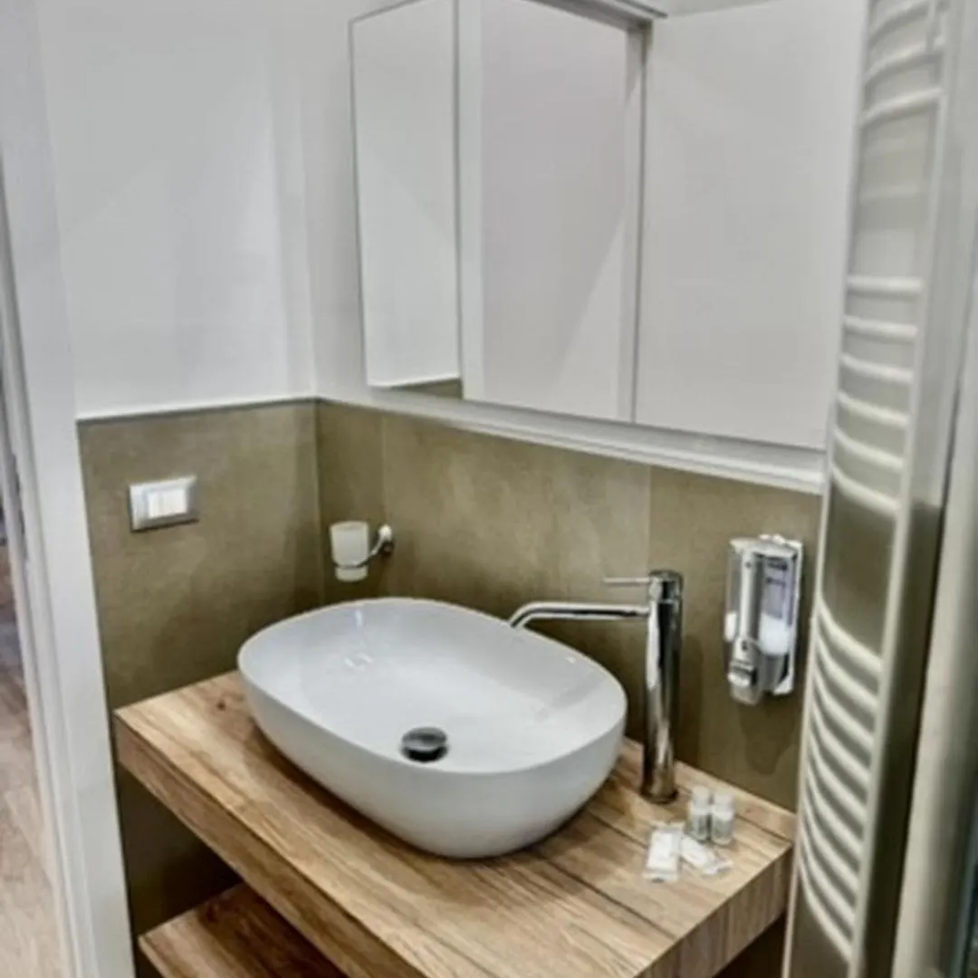 Terrasini Center Apartments 0*,